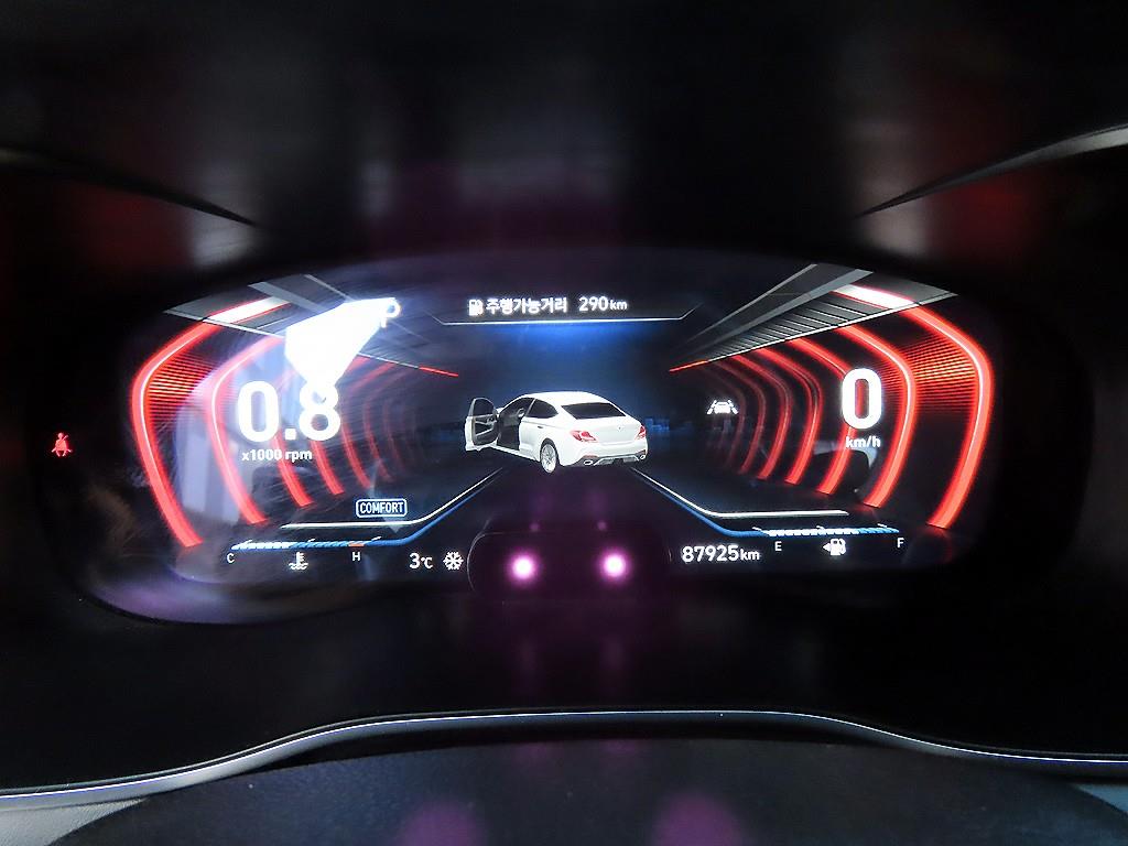 Genesis G70 - Vista 9