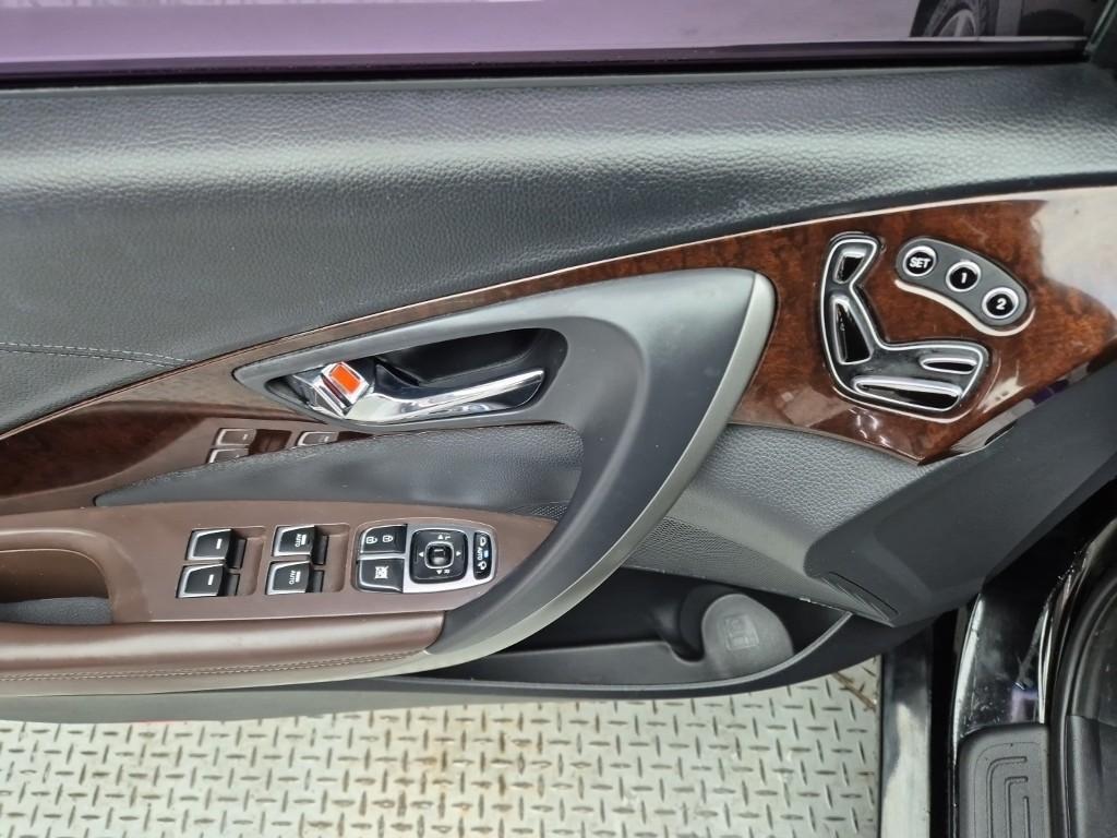 HYUNDAI Grandeur 2016 Negro - Importación desde Corea - HF Imports Iquique - Foto 18