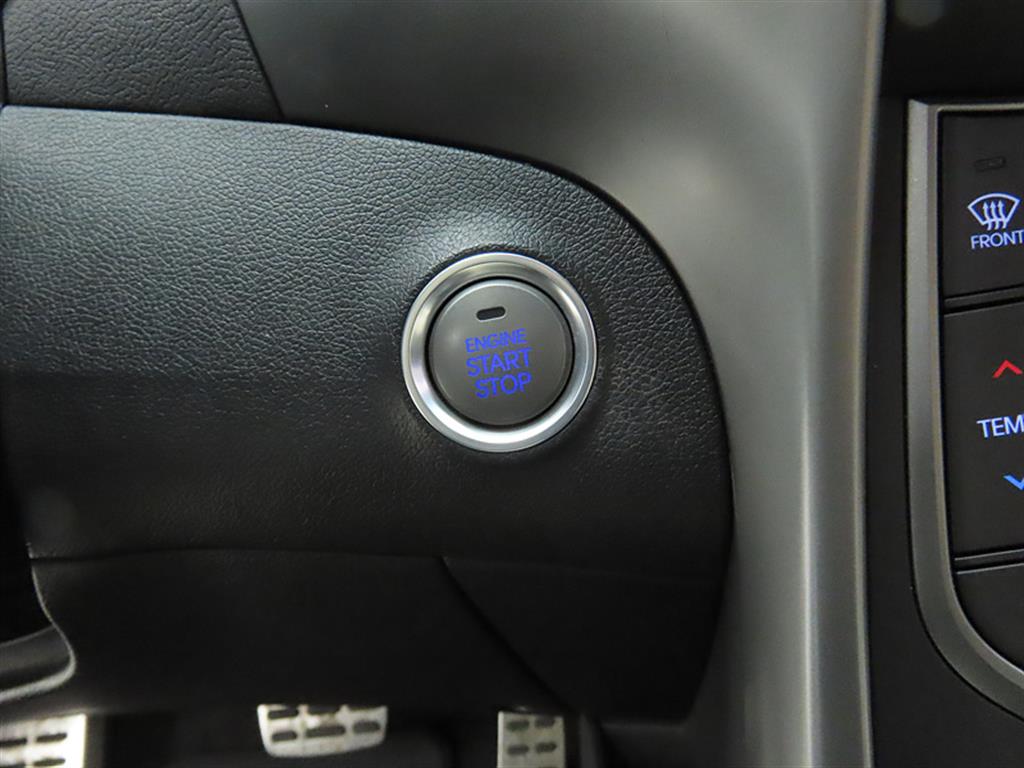 HYUNDAI Avante - Vista 11