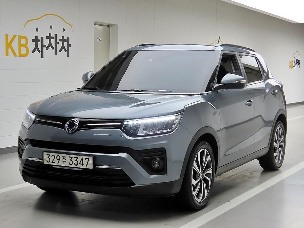 Ssangyong Tivoli - Vista 2