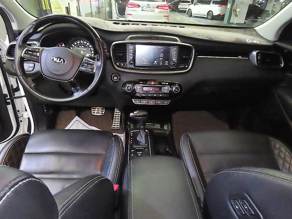KIA Sorento - Vista 10