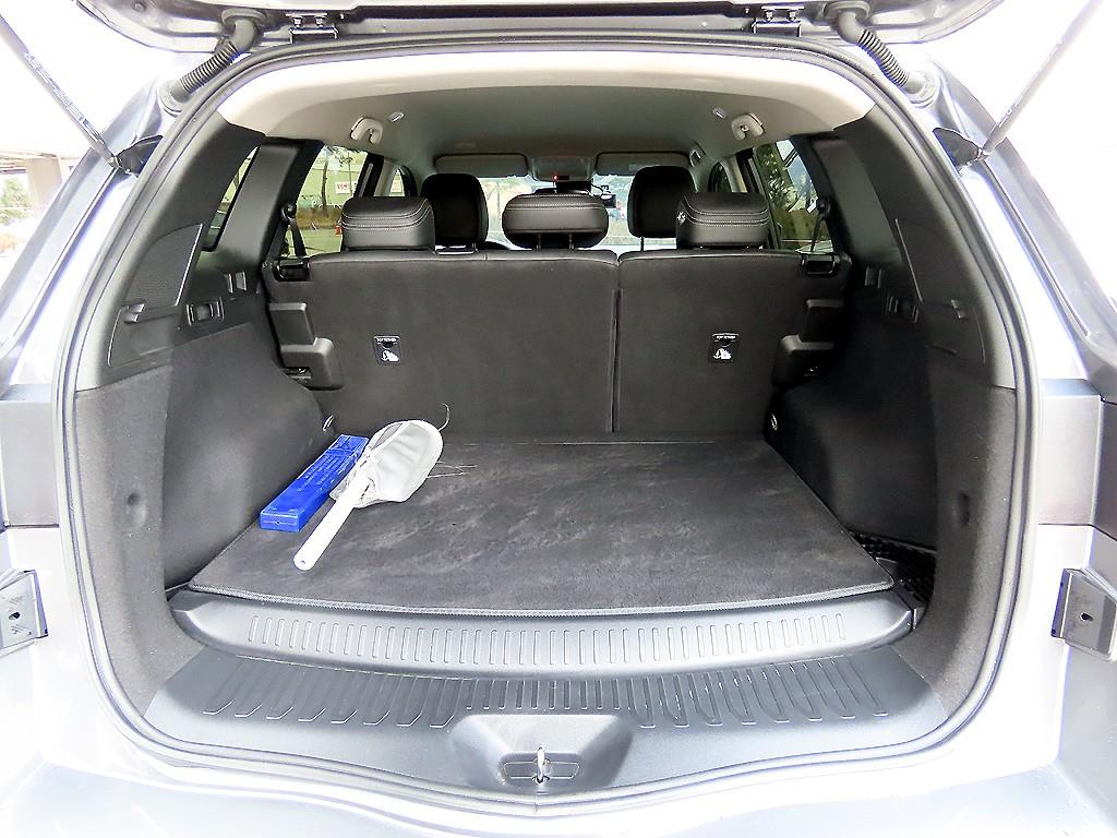 SAMSUNG QM6 2023 Gris - Importación desde Corea - HF Imports Iquique - Foto 18