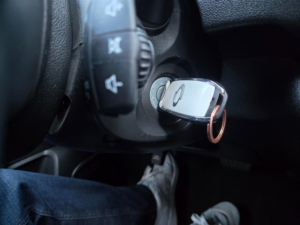 SAMSUNG QM6 - Vista 11