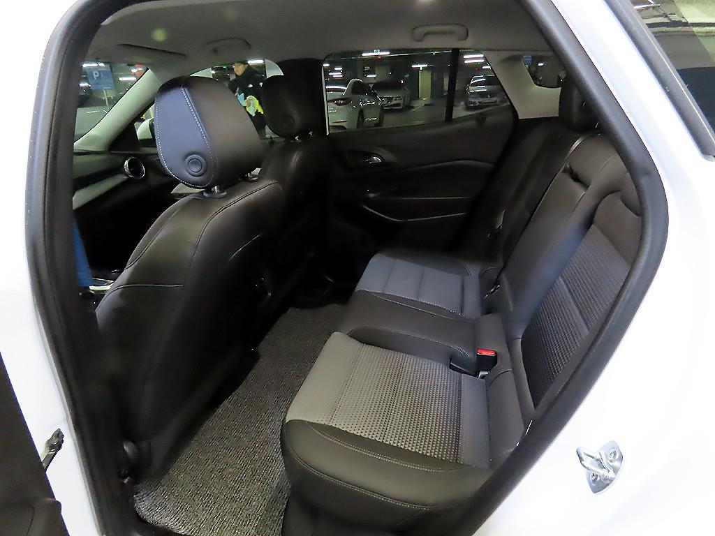 Chevrolet Trax - Vista 7