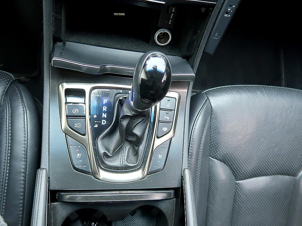 HYUNDAI Grandeur 2013 Blanco - Importación desde Corea - HF Imports Iquique - Foto 10