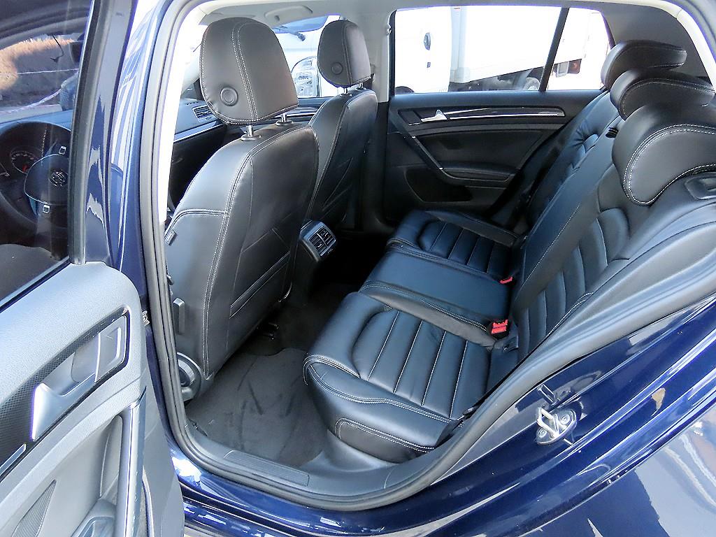 Volkswagen Golf - Vista 6