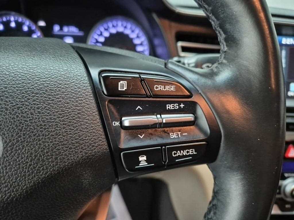 HYUNDAI Avante 2020 Blanco - Importación desde Corea - HF Imports Iquique - Foto 15