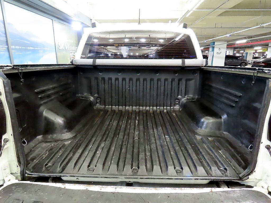 Ssangyong Rexton 2019 Blanco - Importación desde Corea - HF Imports Iquique - Foto 17