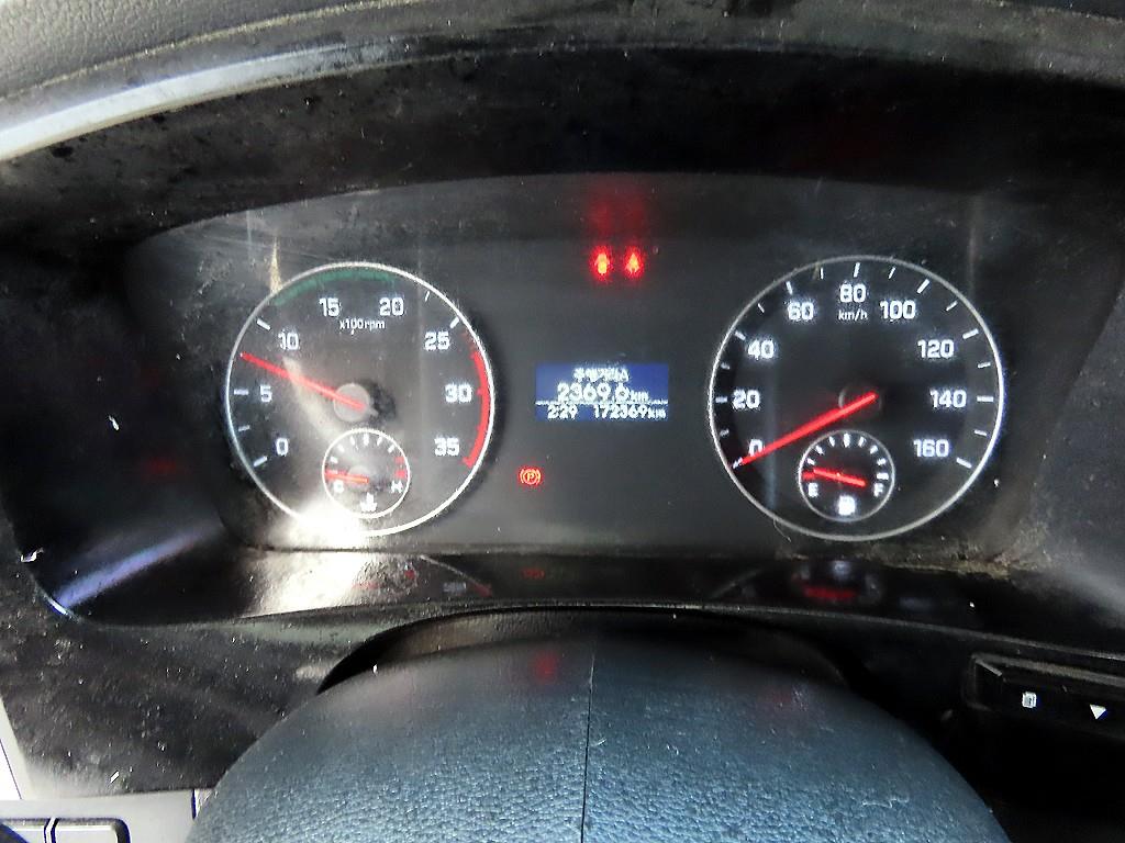 medium and large cargo truck - Vista 10