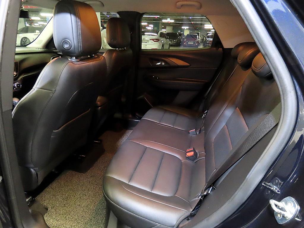 Chevrolet Trax - Vista 7