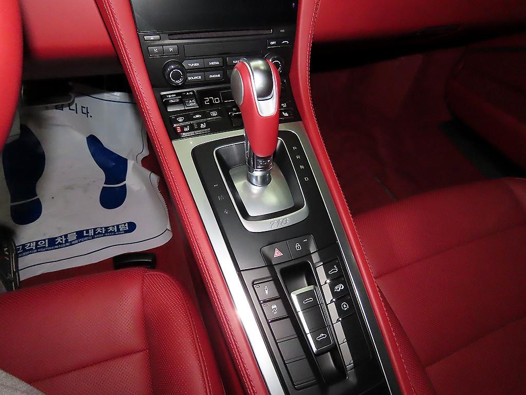 Porsche 718 2021 Plateado - Importación desde Corea - HF Imports Iquique - Foto 14