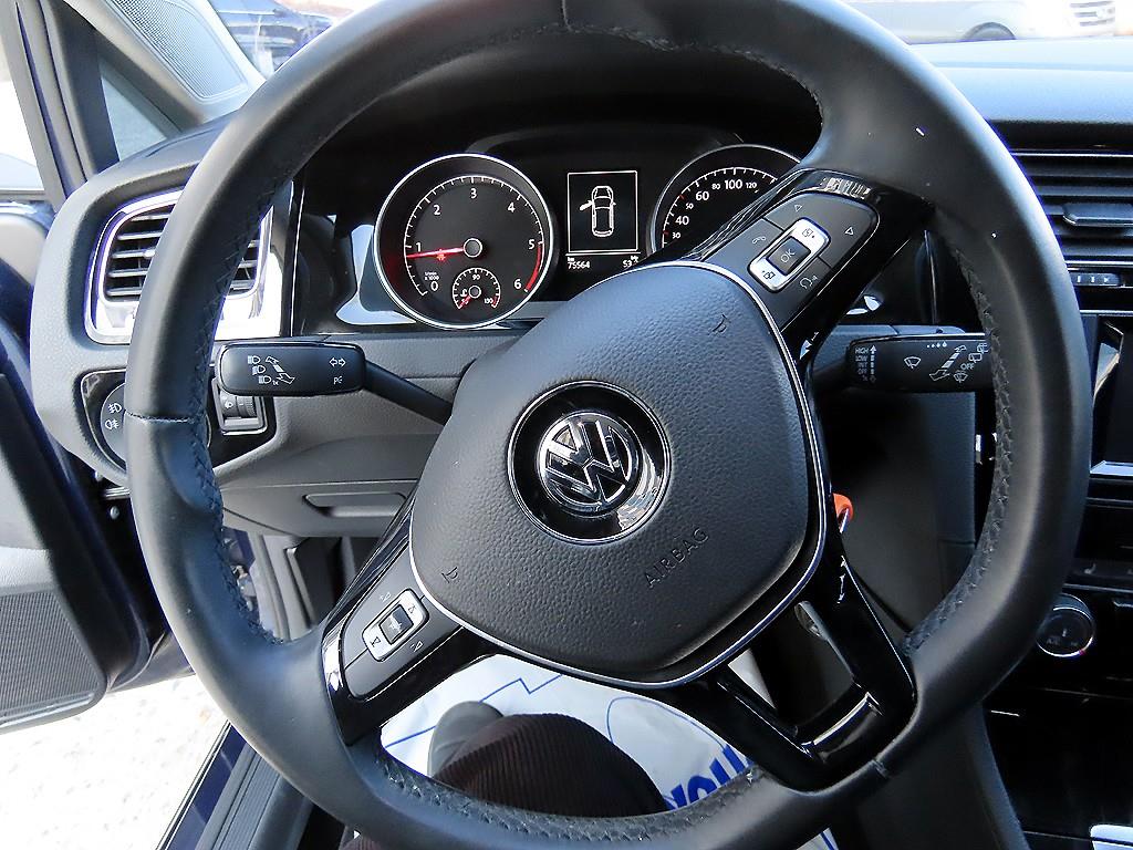 Volkswagen Golf - Vista 8