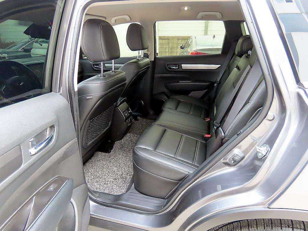 SAMSUNG QM6 - Vista 6