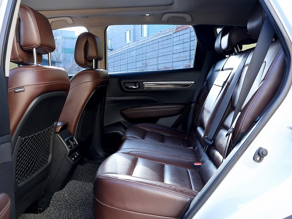 SAMSUNG QM6 2017 Blanco - Importación desde Corea - HF Imports Iquique - Foto 12