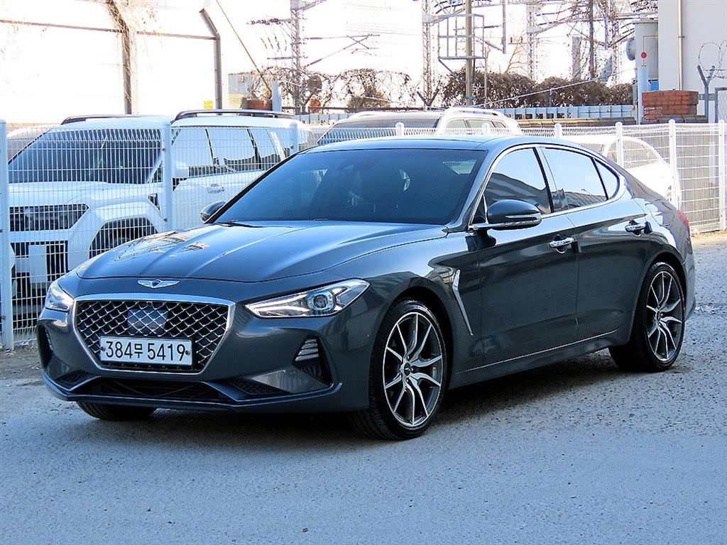 Genesis G70 - Vista 2