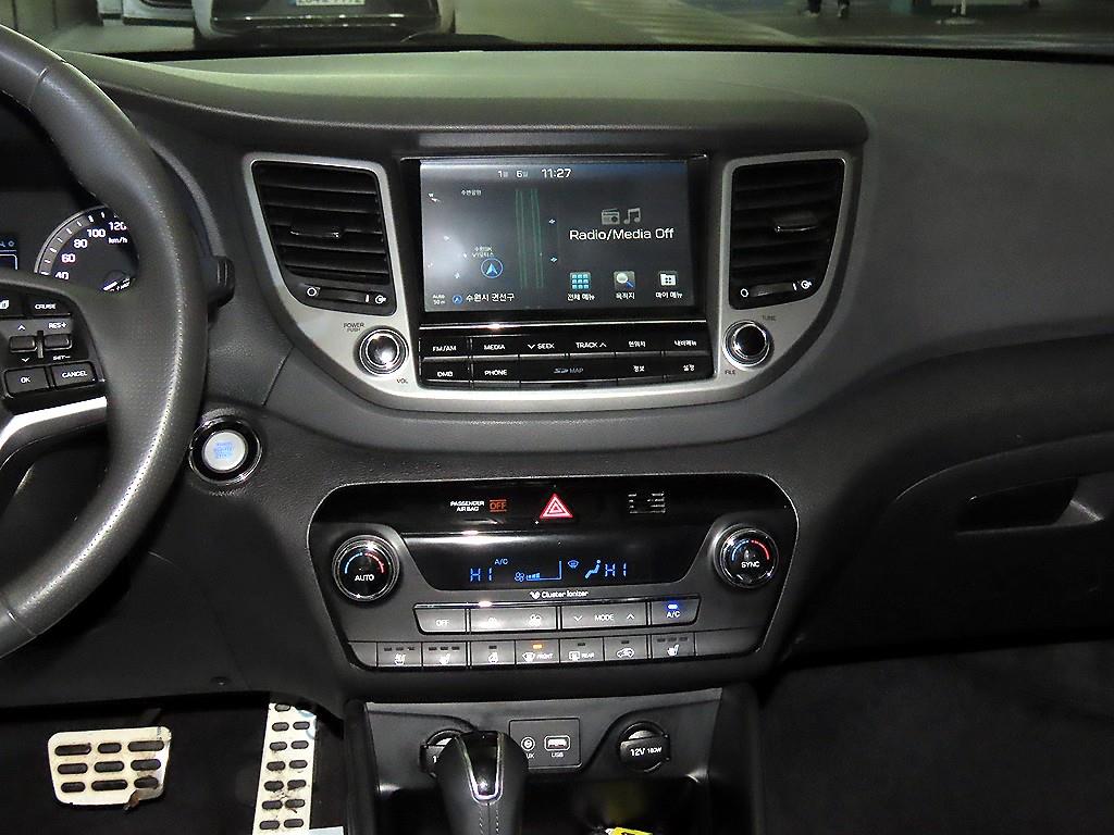 HYUNDAI Tucson - Vista 11