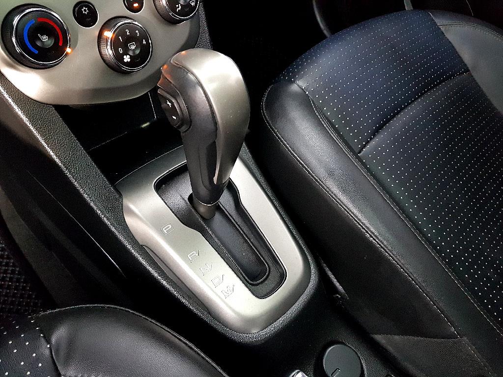 Chevrolet Abeo 2014 Gris - Importación desde Corea - HF Imports Iquique - Foto 14