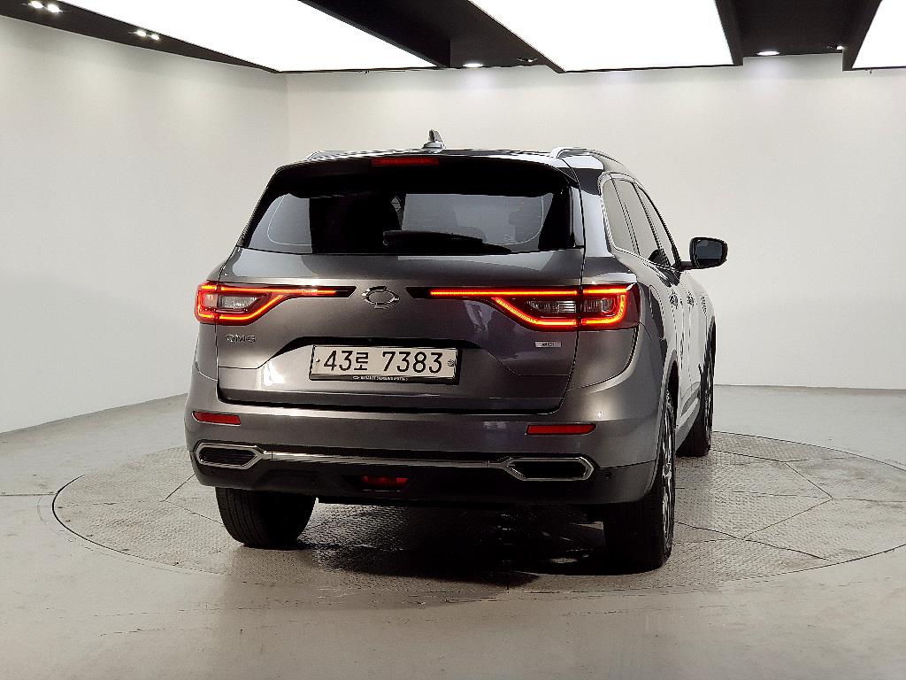 SAMSUNG QM6 - Vista 3