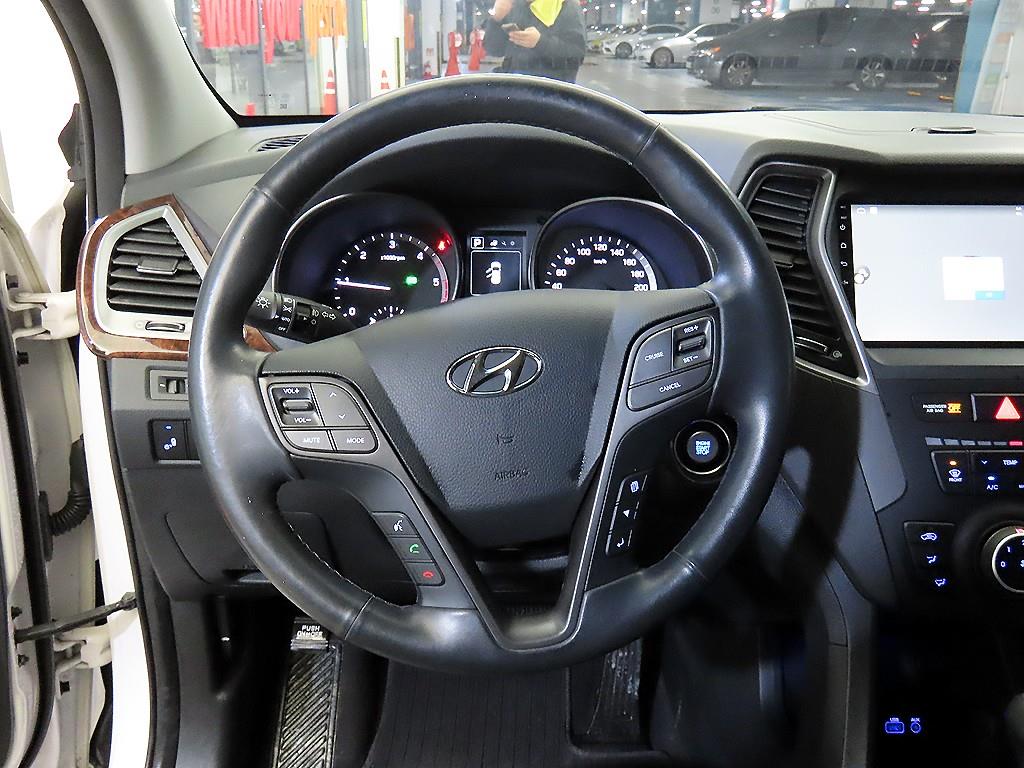 HYUNDAI Santa Fe - Vista 8