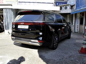 KIA Carnival - Vista 8