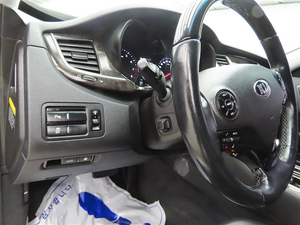 KIA K9 2016 Negro - Importación desde Corea - HF Imports Iquique - Foto 14