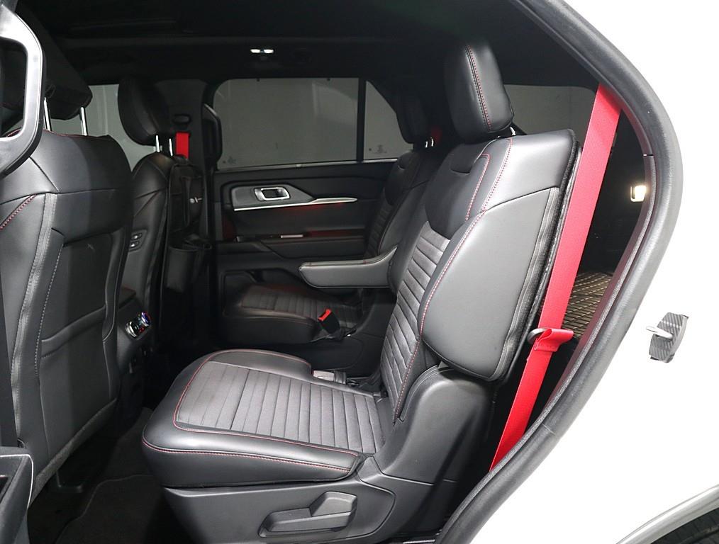 Ford Explorer - Vista 10