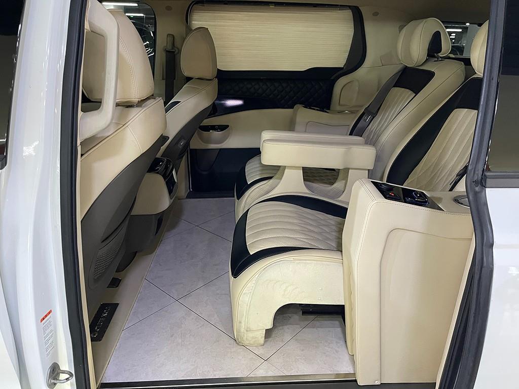 KIA Carnival - Vista 6