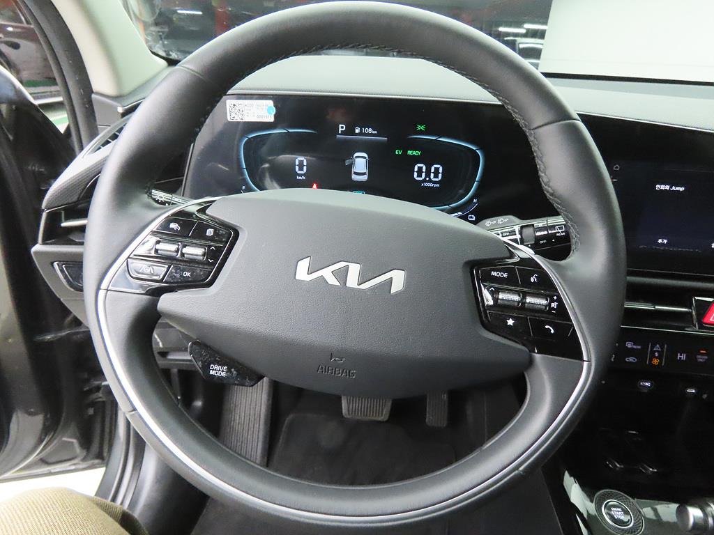 KIA Niro - Vista 8