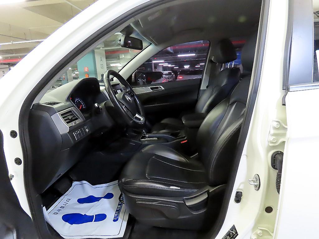 Ssangyong Rexton - Vista 6