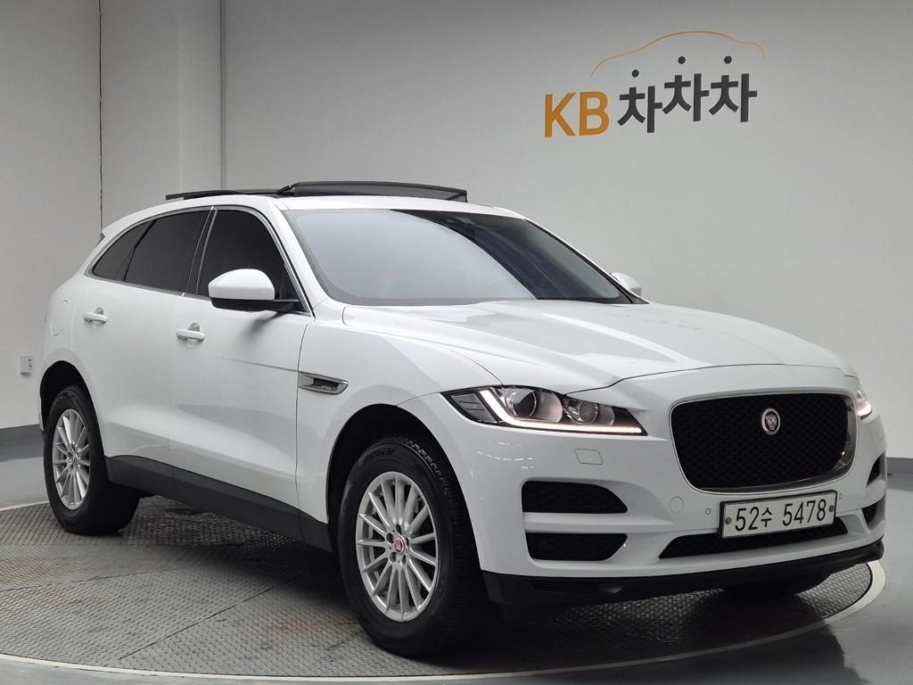 Jaguar F-PACE - Vista 4