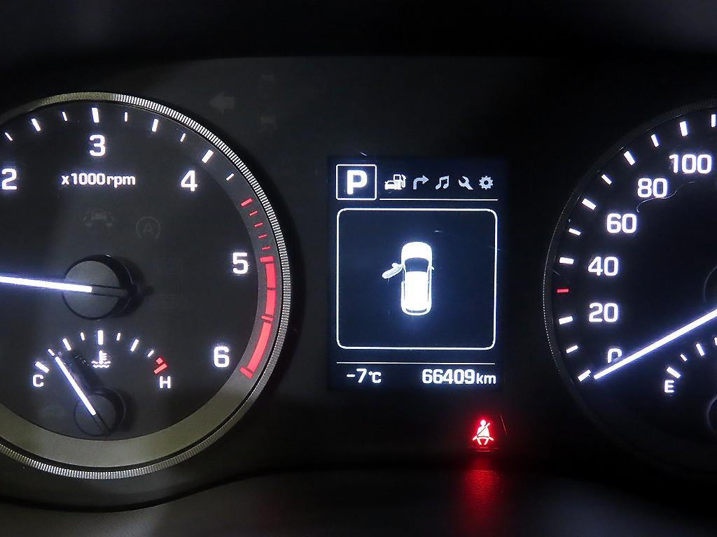 HYUNDAI Tucson - Vista 9