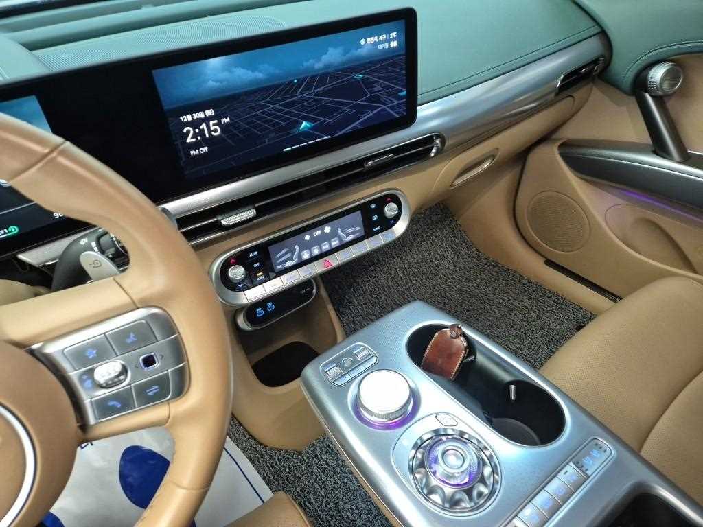 Genesis GV60 - Vista 10