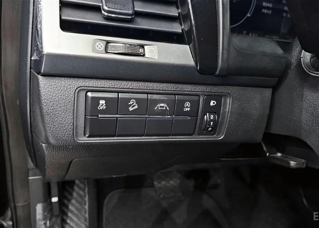 Ssangyong Rexton 2023 Negro - Importación desde Corea - HF Imports Iquique - Foto 14