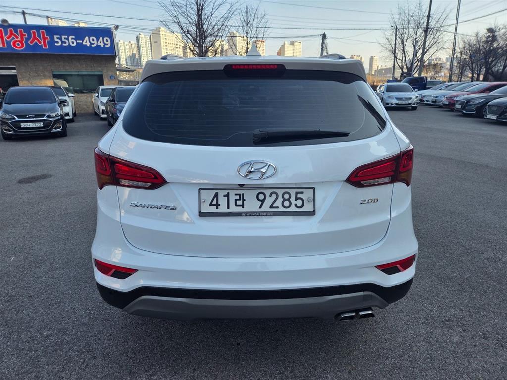 HYUNDAI Santa Fe - Vista 4