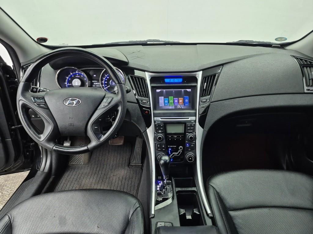 HYUNDAI Sonata - Vista 5