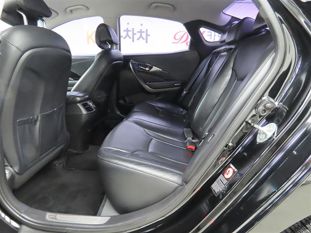 HYUNDAI Grandeur - Vista 6