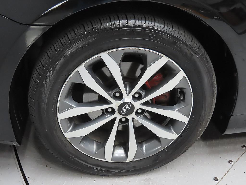 HYUNDAI Sonata - Vista 9