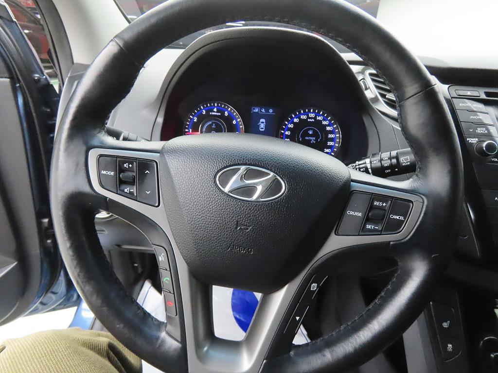 HYUNDAI i40 - Vista 8