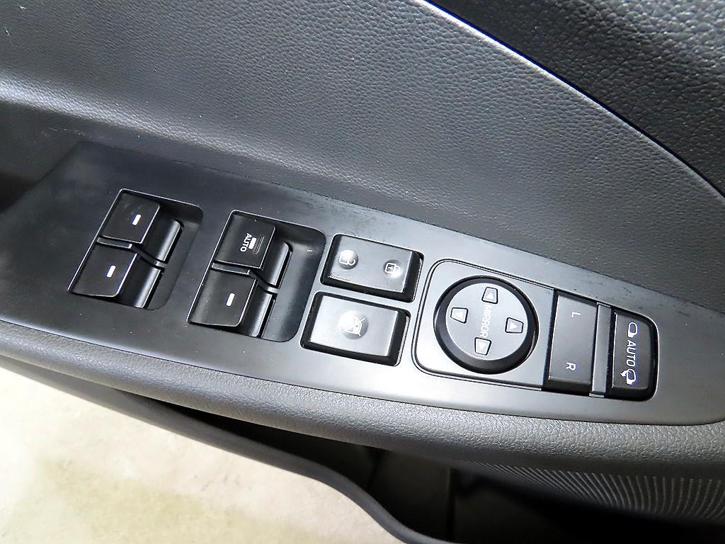 HYUNDAI Tucson 2018 Gris - Importación desde Corea - HF Imports Iquique - Foto 13