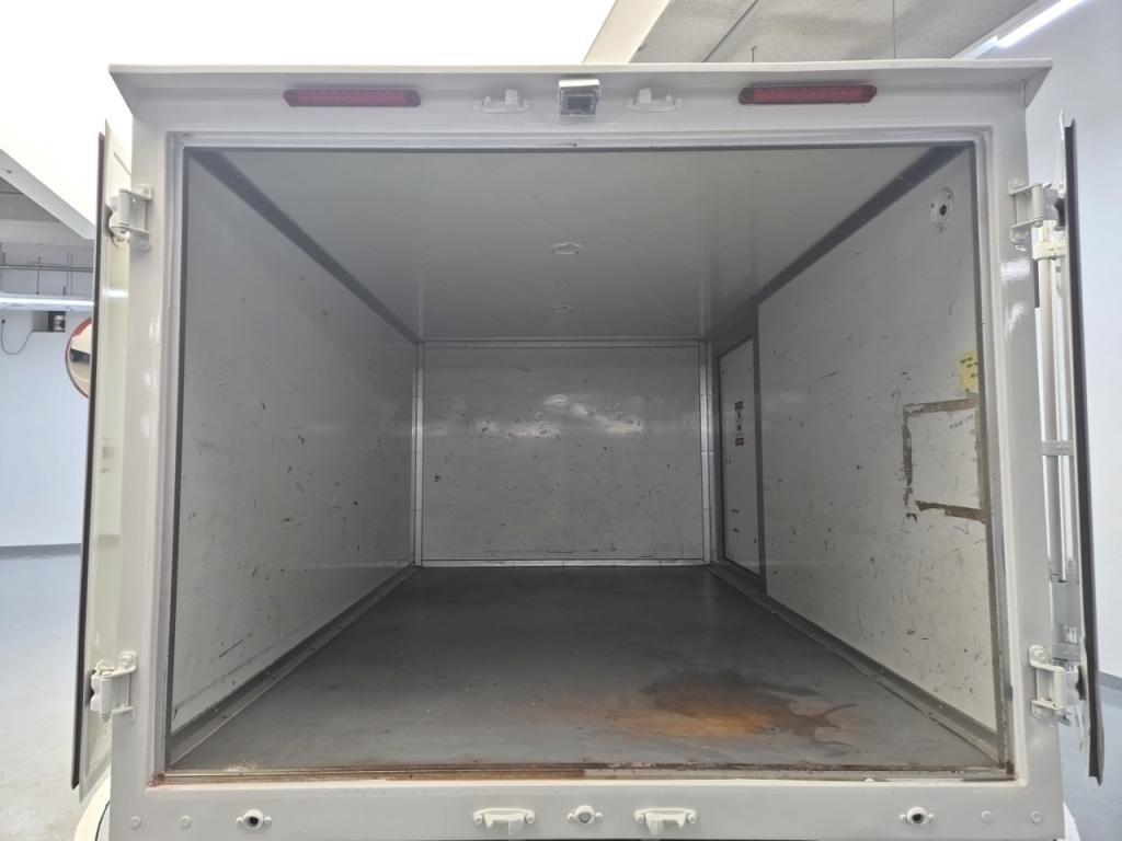 Small Truck Normal Box(Low Deck) - Vista 12