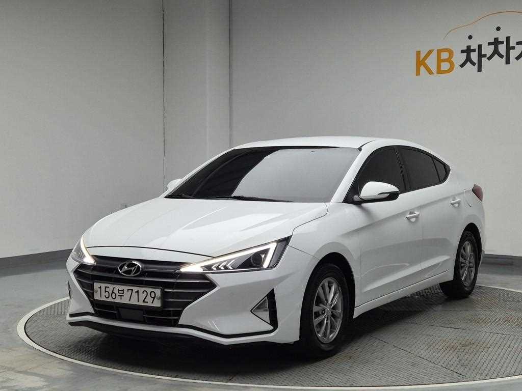 HYUNDAI Avante 2020 Blanco - Importación desde Corea - HF Imports Iquique - Foto 1
