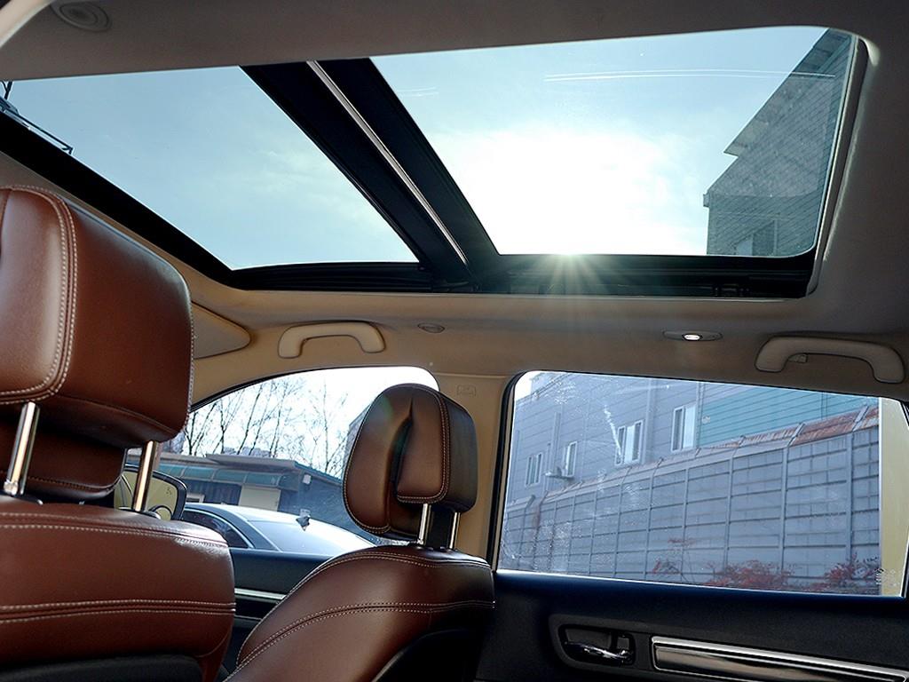 SAMSUNG QM6 2017 Blanco - Importación desde Corea - HF Imports Iquique - Foto 13