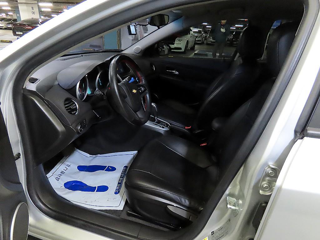 Chevrolet Cruise - Vista 6