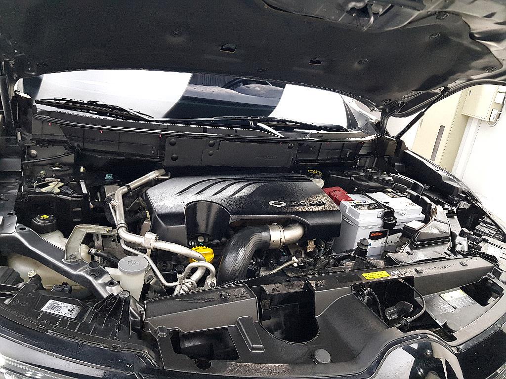 SAMSUNG QM6 - Vista 6