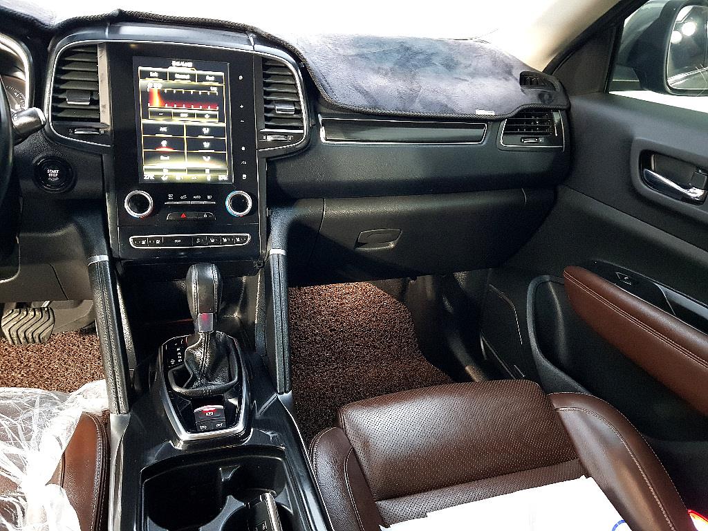 SAMSUNG QM6 - Vista 10