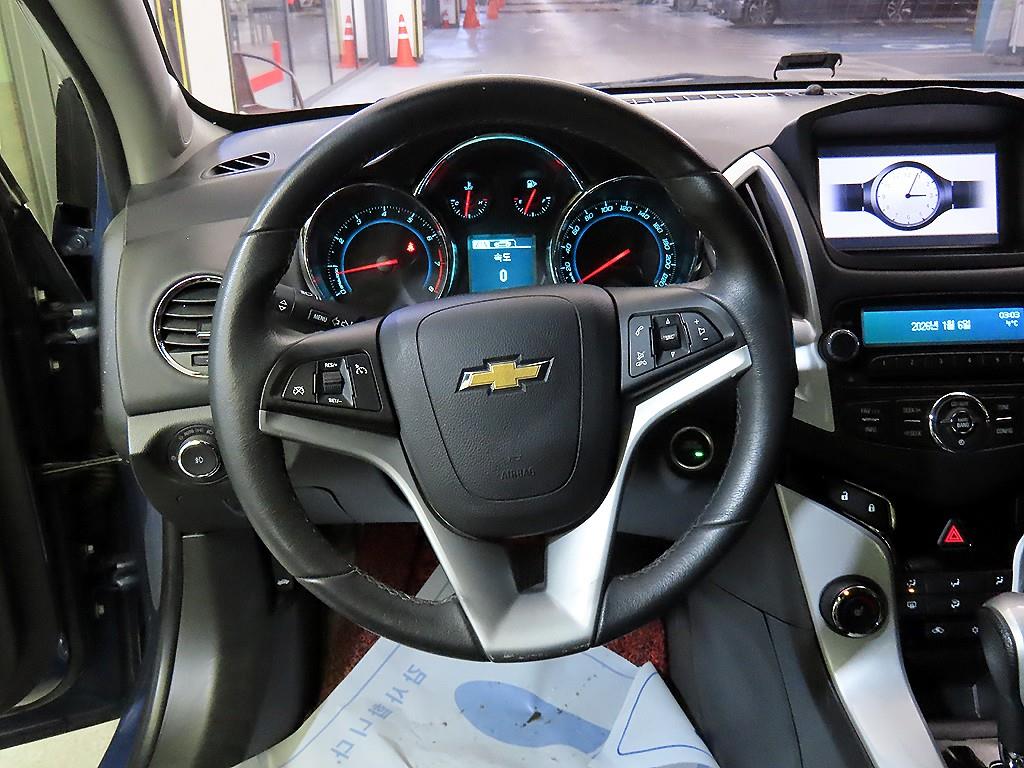 Chevrolet Cruise - Vista 8