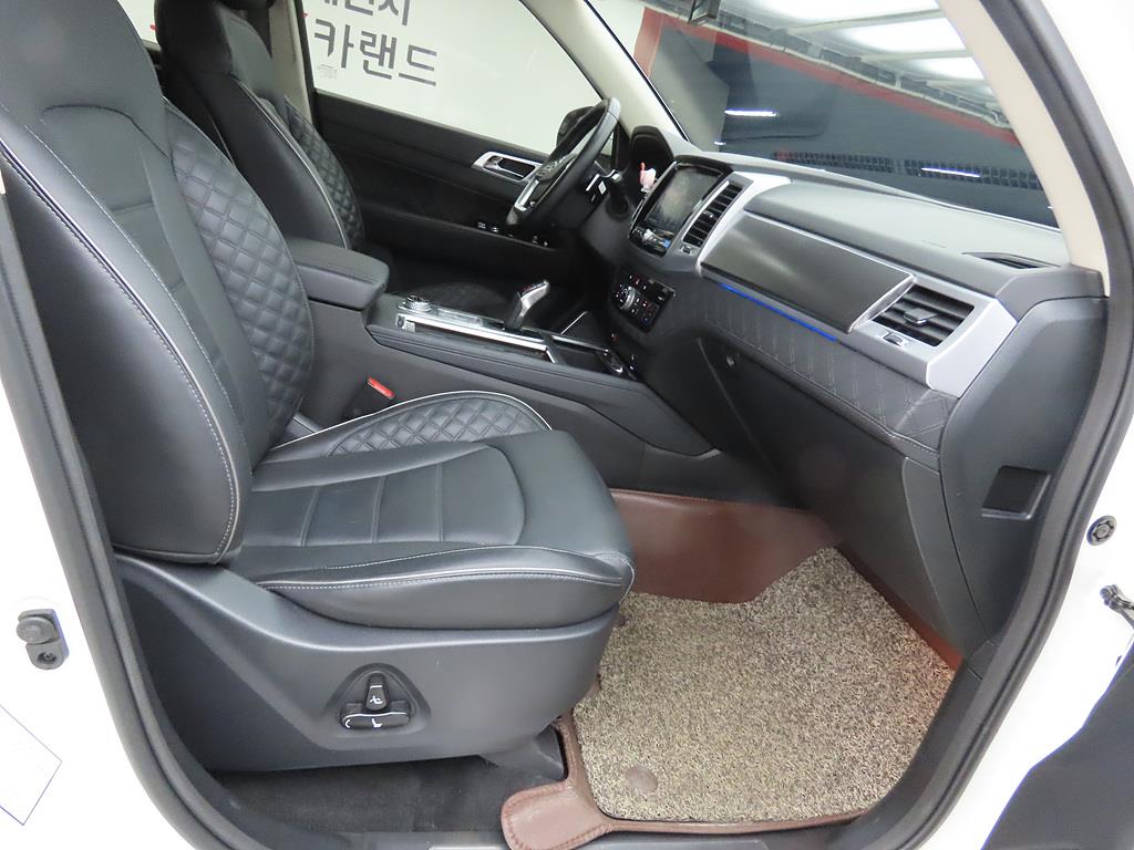 Ssangyong Rexton 2023 Blanco - Importación desde Corea - HF Imports Iquique - Foto 16