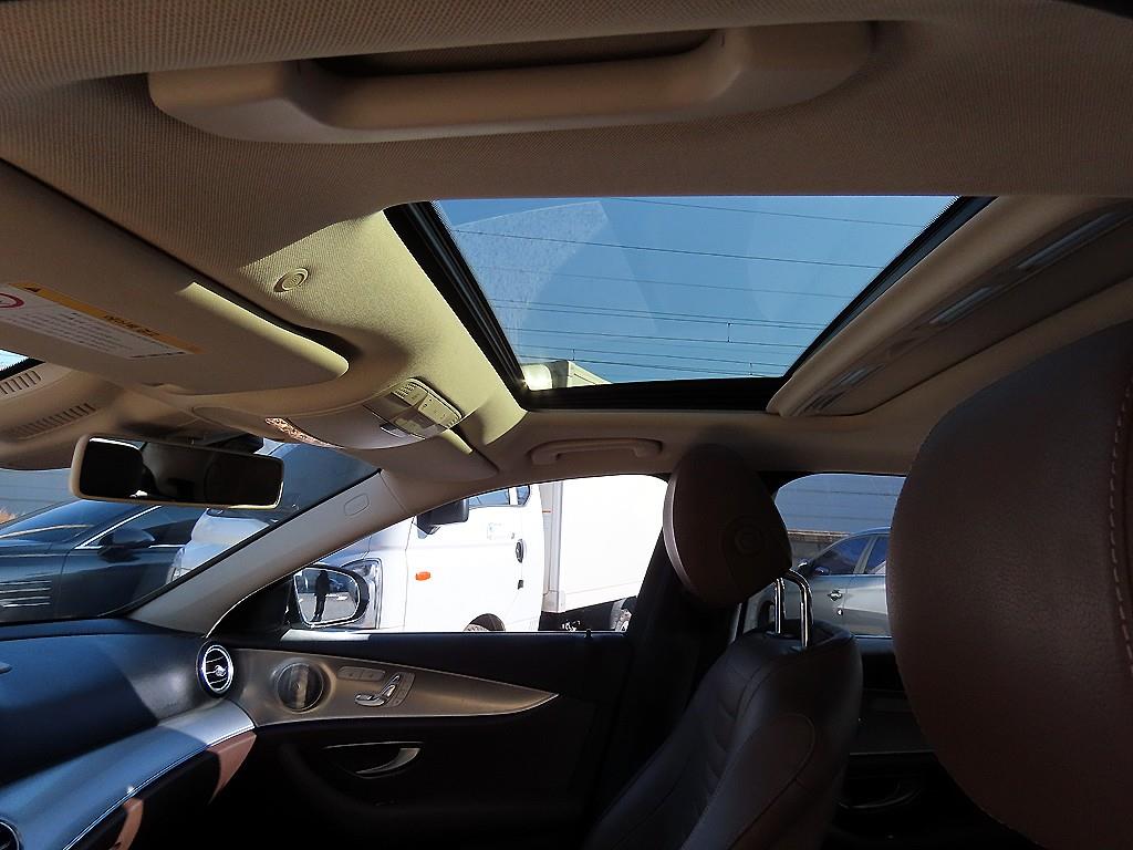 Mercedes Benz E class 2020 Blanco - Importación desde Corea - HF Imports Iquique - Foto 16