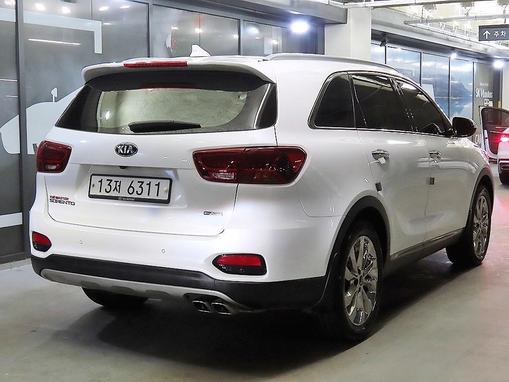 KIA Sorento - Vista 4