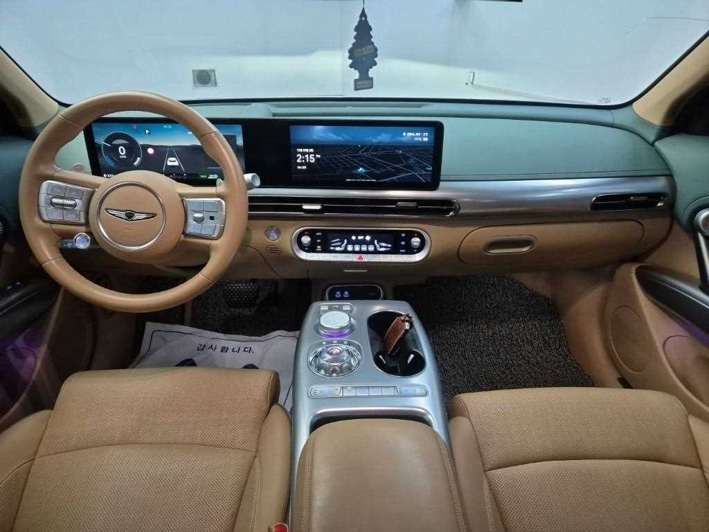 Genesis GV60 - Vista 7